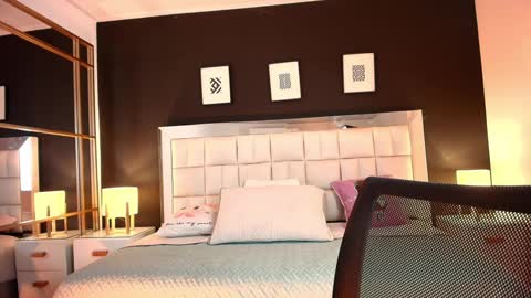 Lisa online show from February 13, 6:38 pm