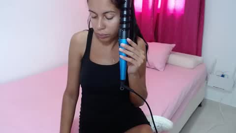 Lisa Santos online show from September 25, 2:54 pm