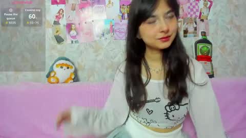 Lisa kiss online show from May 17, 8:23 am