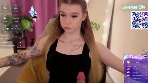 lisa_rabbit online show from July 11, 12:57 am