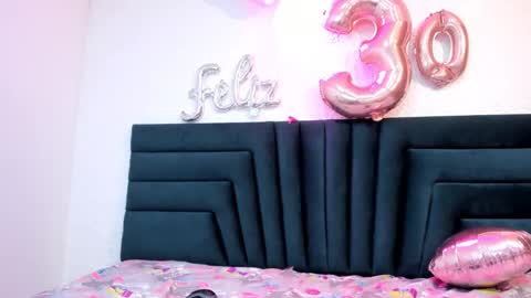 Snapshot of lisa_white_ chatting on January 24, 4:16 am lisa white online show from January 24, 4:16 am