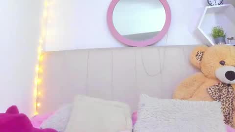 Lisa online show from November 4, 12:21 am