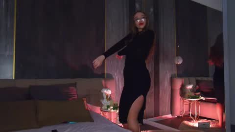 Snapshot of lisafalse chatting on February 7, 7:56 am Lisa online show from February 7, 7:56 am