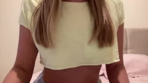 Lisa online show from January 17, 1:35 pm