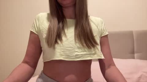 Lisa online show from February 13, 4:28 pm