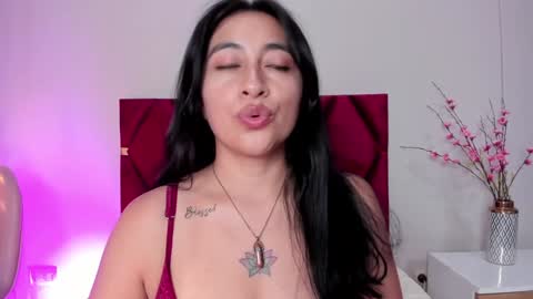 Snapshot of lisahadwiin chatting on December 27, 6:20 pm LisaHadwiin online show from December 27, 6:20 pm