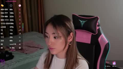   LISA   online show from October 31, 3:13 pm