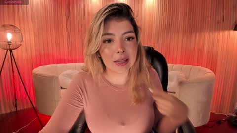 LISA MONROE online show from February 5, 12:17 pm