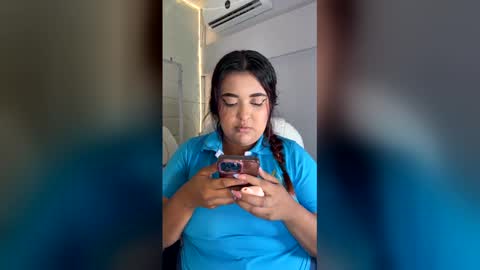 Snapshot of lisamorgan_21 chatting on February 21, 7:53 am lisamorgan_21 online show from February 21, 7:53 am