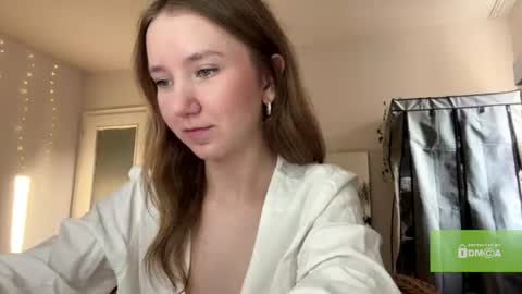 Snapshot of lisasmall chatting on July 2, 6:25 pm lisasmall online show from July 2, 6:25 pm