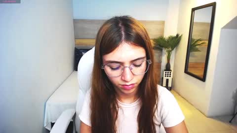 Liseth Fox online show from February 26, 2:15 am