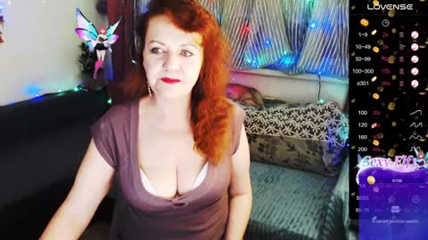 Snapshot of lisetmonro_ chatting on January 31, 4:27 pm Hellomy name is Liset online show from January 31, 4:27 pm