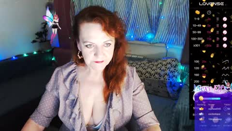 Snapshot of lisetmonro_ chatting on February 3, 6:02 am Hellomy name is Liset online show from February 3, 6:02 am