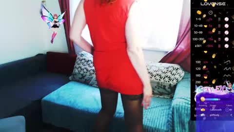 Snapshot of lisetmonro_ chatting on February 27, 8:06 am Hellomy name is Liset online show from February 27, 8:06 am