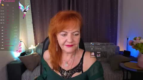 Snapshot of lisetmonro_ chatting on September 17, 6:26 am Hellomy name is Liset online show from September 17, 6:26 am