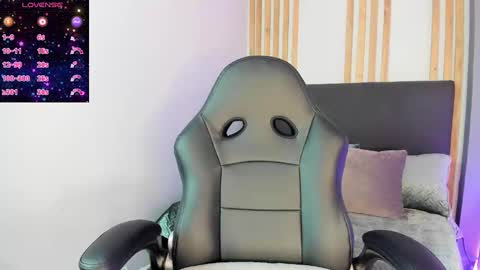  lisie tigth  online show from November 9, 4:00 am