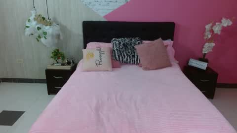 Snapshot of liss_greys1 chatting on March 11, 8:53 pm liss online show from March 11, 8:53 pm