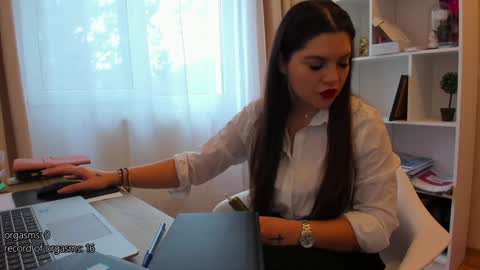 Lissa online show from February 11, 10:42 am