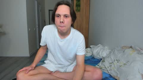 Snapshot of lissa_alfie chatting on December 8, 4:25 am Alfie online show from December 8, 4:25 am