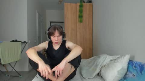 Snapshot of lissa_alfie chatting on January 12, 9:29 pm Alfie online show from January 12, 9:29 pm