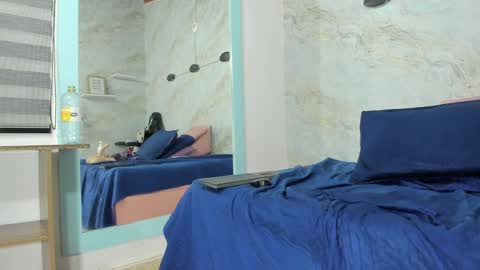 Lisa online show from December 23, 9:05 am