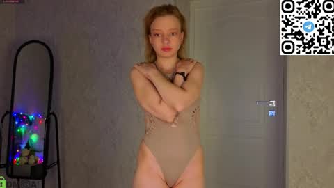 Lissa online show from May 16, 2:30 am