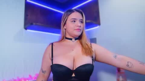 lissa_monroe_ online show from July 3, 4:46 pm