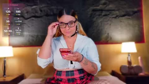 lissa_monroe_ online show from August 2, 4:33 am