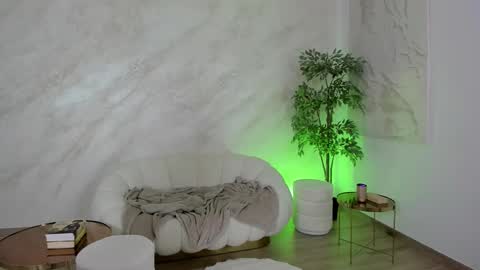 Alexa online show from November 17, 9:09 pm