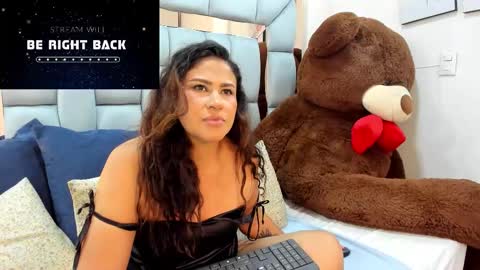 lissaharris online show from December 2, 1:44 am