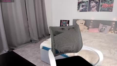 lissameoww online show from April 11, 1:43 am