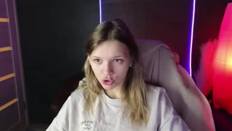 Lena online show from September 28, 4:07 am