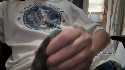 Snapshot of littethere chatting on July 12, 2:52 pm Littlethere online show from July 12, 2:52 pm