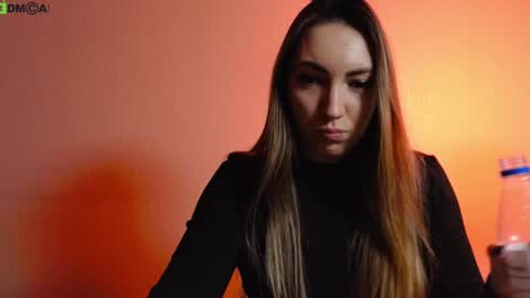 Tina online show from December 17, 2:22 pm