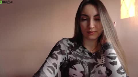 Tina online show from February 12, 2:10 pm