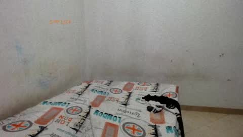little__scarlet online show from May 29, 2:37 pm