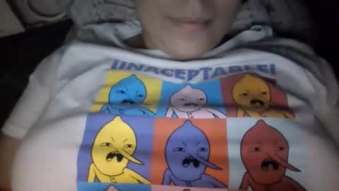 Snapshot of little_anef chatting on April 29, 5:33 am little_anef online show from April 29, 5:33 am