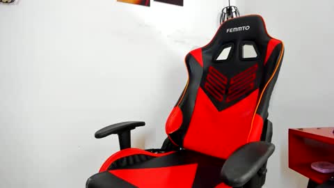 Aliciaparaisss online show from November 13, 4:22 am