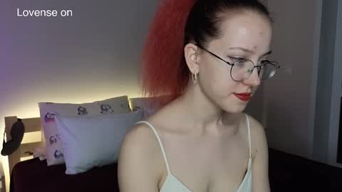 little_bliss online show from January 27, 5:15 pm