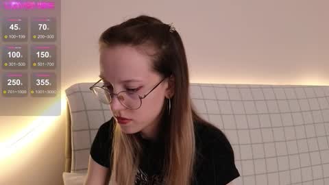 little_bliss online show from October 23, 9:57 pm