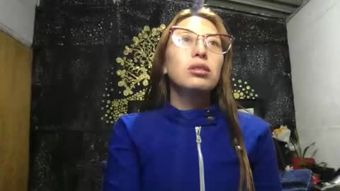 Diablita online show from March 8, 2:04 am