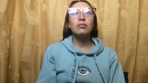 Snapshot of little_devil_diablita90 chatting on April 28, 2:21 am Diablita online show from April 28, 2:21 am