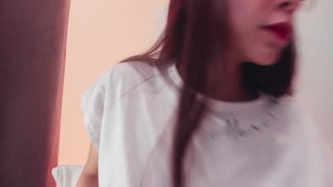 Help me reach 100 likes online show from January 31, 7:08 pm