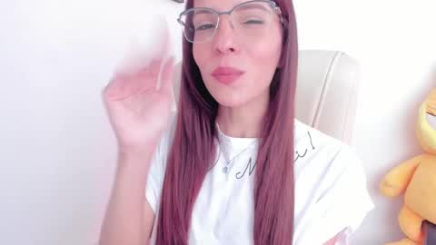 Help me reach 100 likes online show from February 26, 7:27 pm