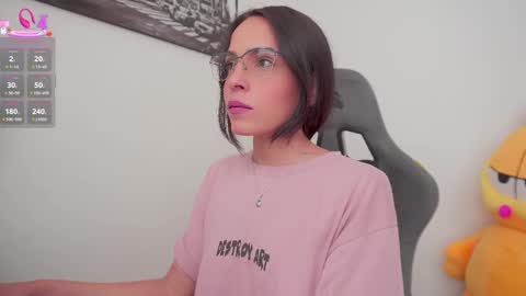 Help me reach 100 likes online show from September 16, 7:15 pm