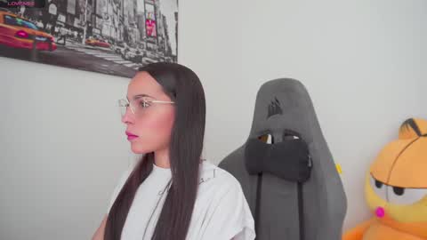 Help me reach 100 likes online show from October 1, 7:09 pm