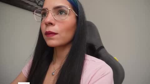 Help me reach 100 likes online show from January 18, 7:17 pm