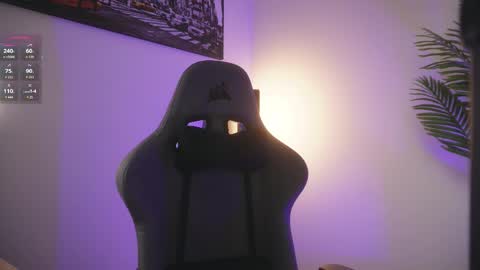 Help me reach 100 likes online show from February 20, 7:14 pm