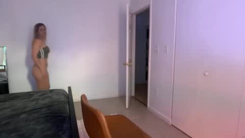 little lies online show from February 13, 10:39 pm