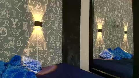 Snapshot of little_mayy chatting on September 13, 7:46 pm little_mayy online show from September 13, 7:46 pm